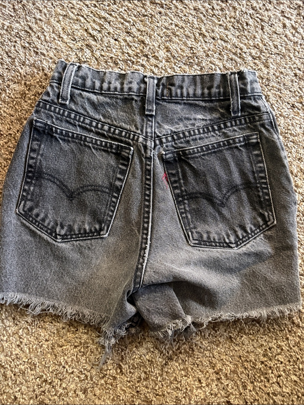 Signature by Levi Strauss Washed Black Cutoff Denim Shorts - Picture 2 of 4